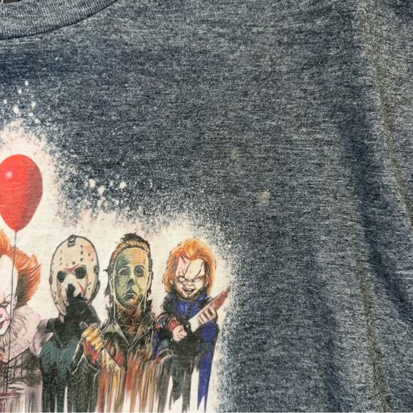 Graphic Tee Horror Movie Friends Design Gray Size XL - Picture 6 of 9